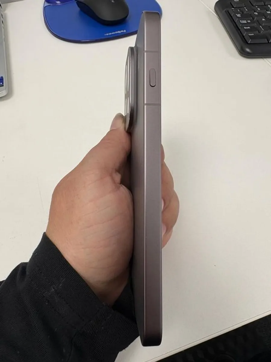 Oppo Find X9 Pro - Image 4