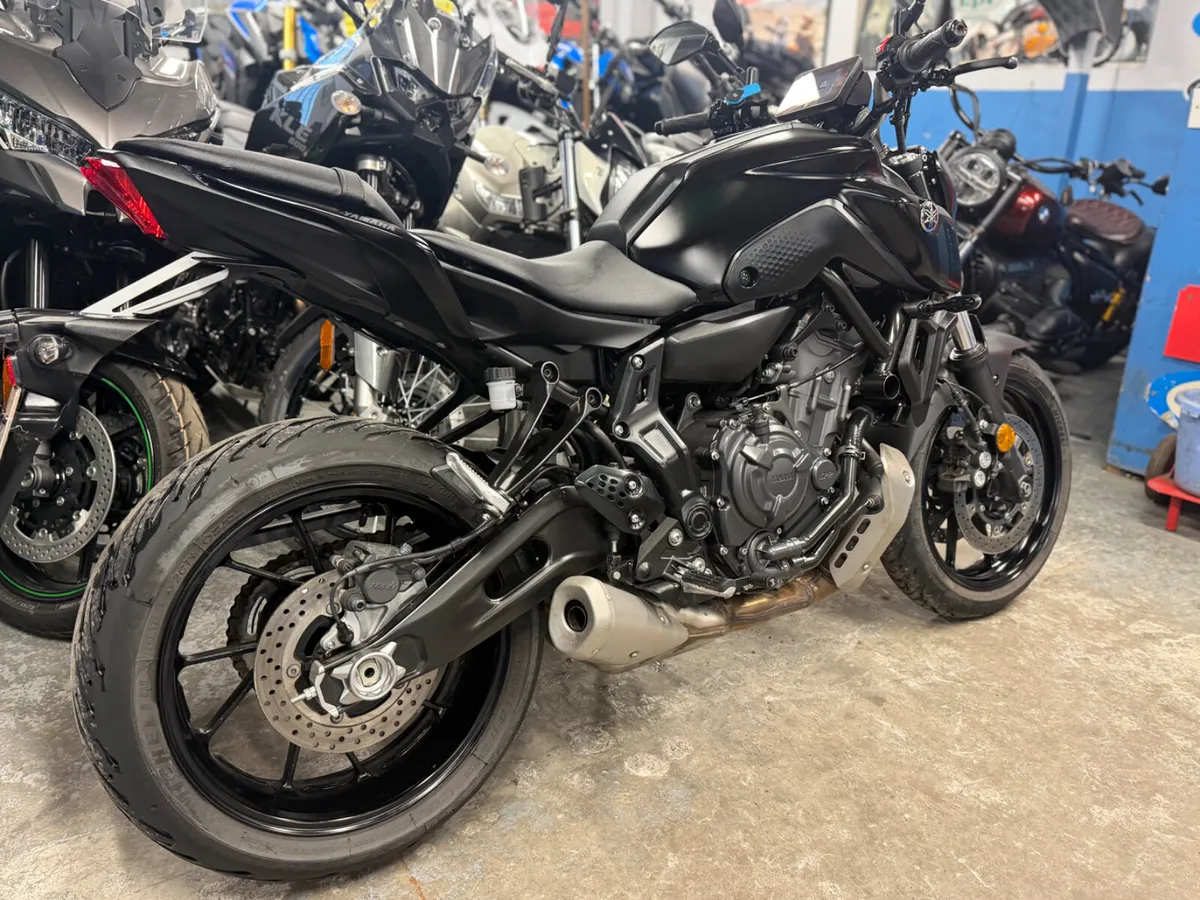 2024 Yamaha MT07 - Image 3