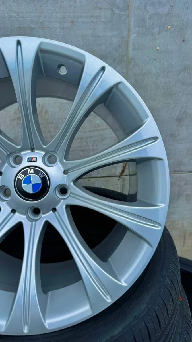 NEW 18'' Staggered M5 wheels - Image 3