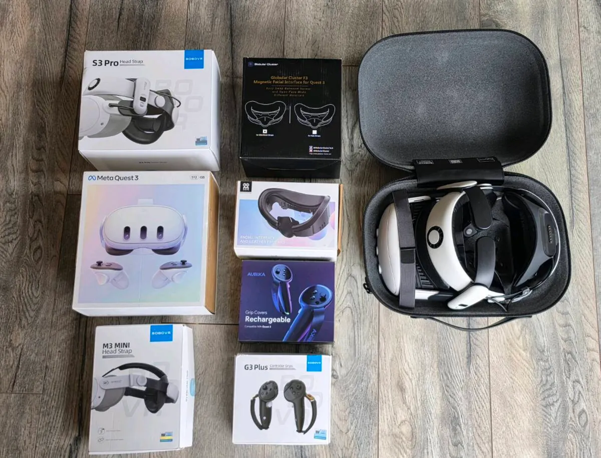 Meta Quest 3 512GB VR headset - Image 1