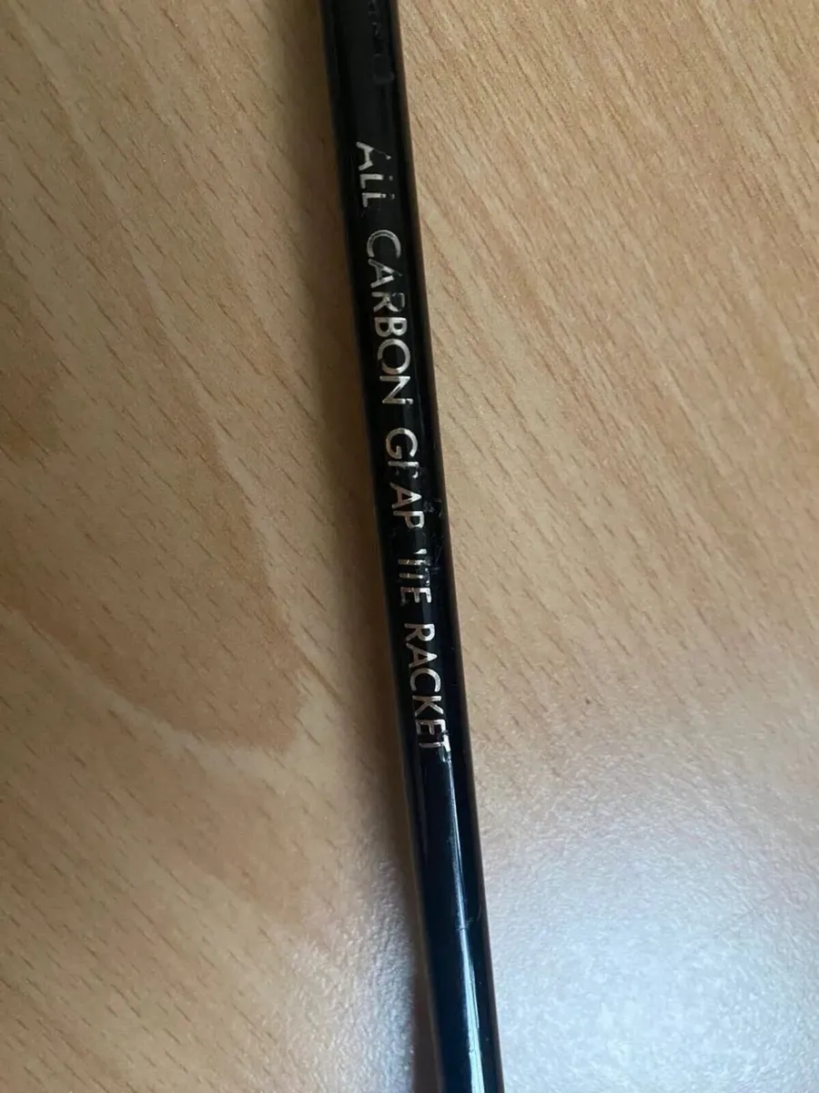 YONEX All Carbon Graphite Badminton Racket & Shutt - Image 4