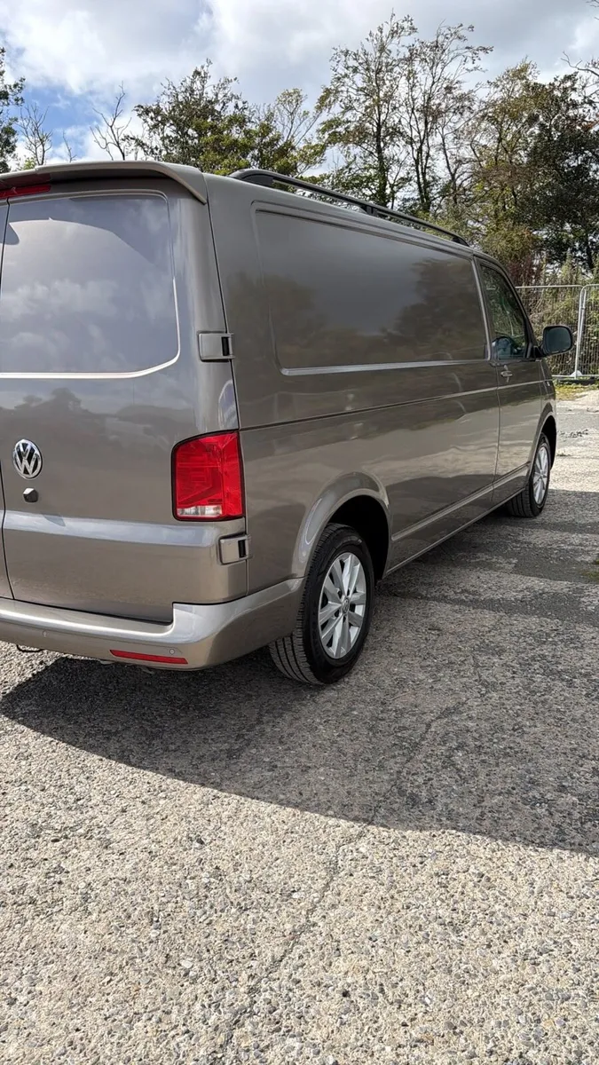 2020 Vw transporter highline 150 hp 55km no vat - Image 4