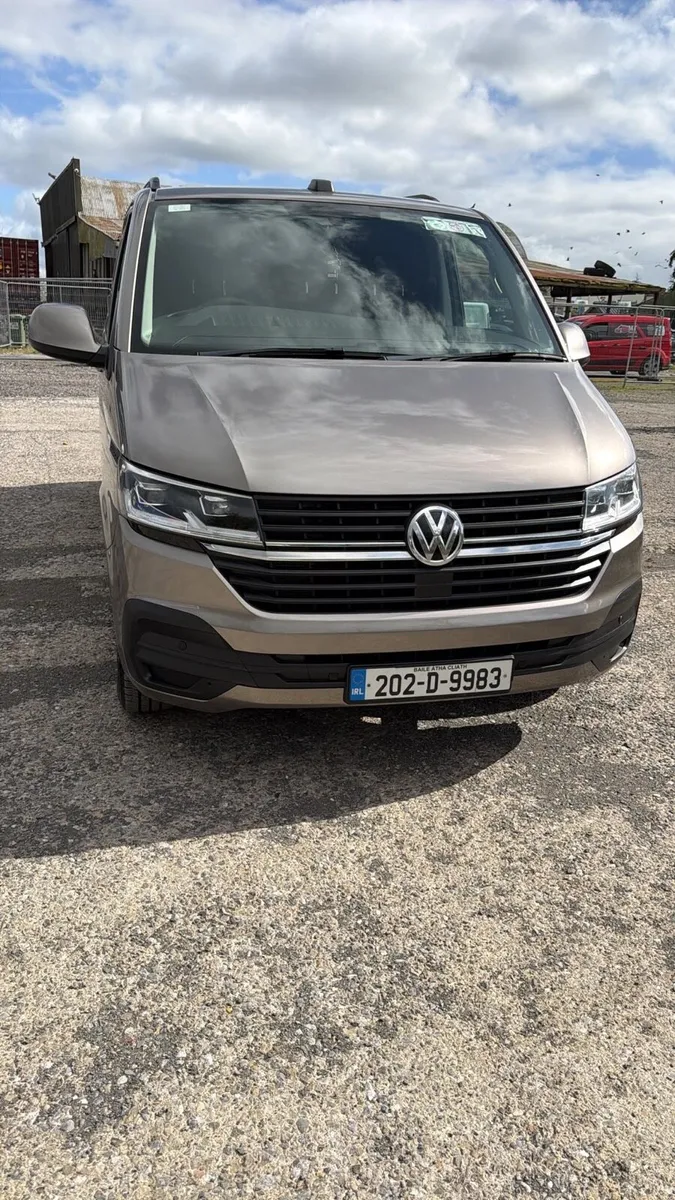 2020 Vw transporter highline 150 hp 55km no vat - Image 2