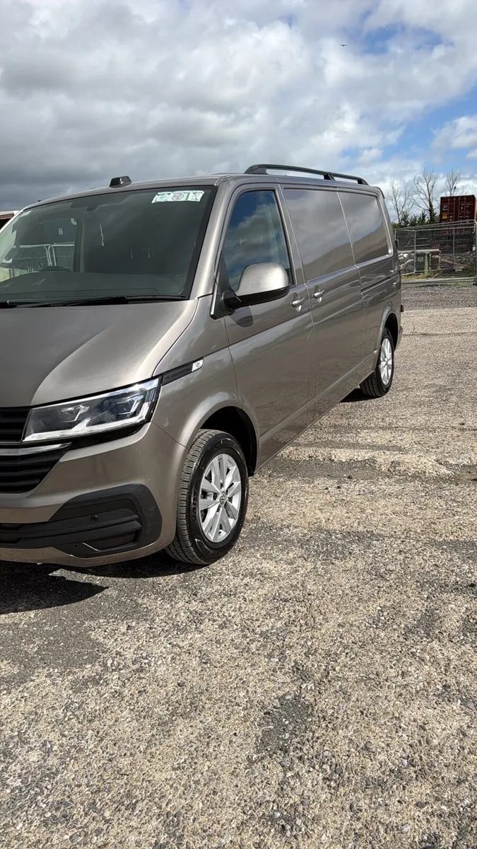 2020 Vw transporter highline 150 hp 55km no vat - Image 1