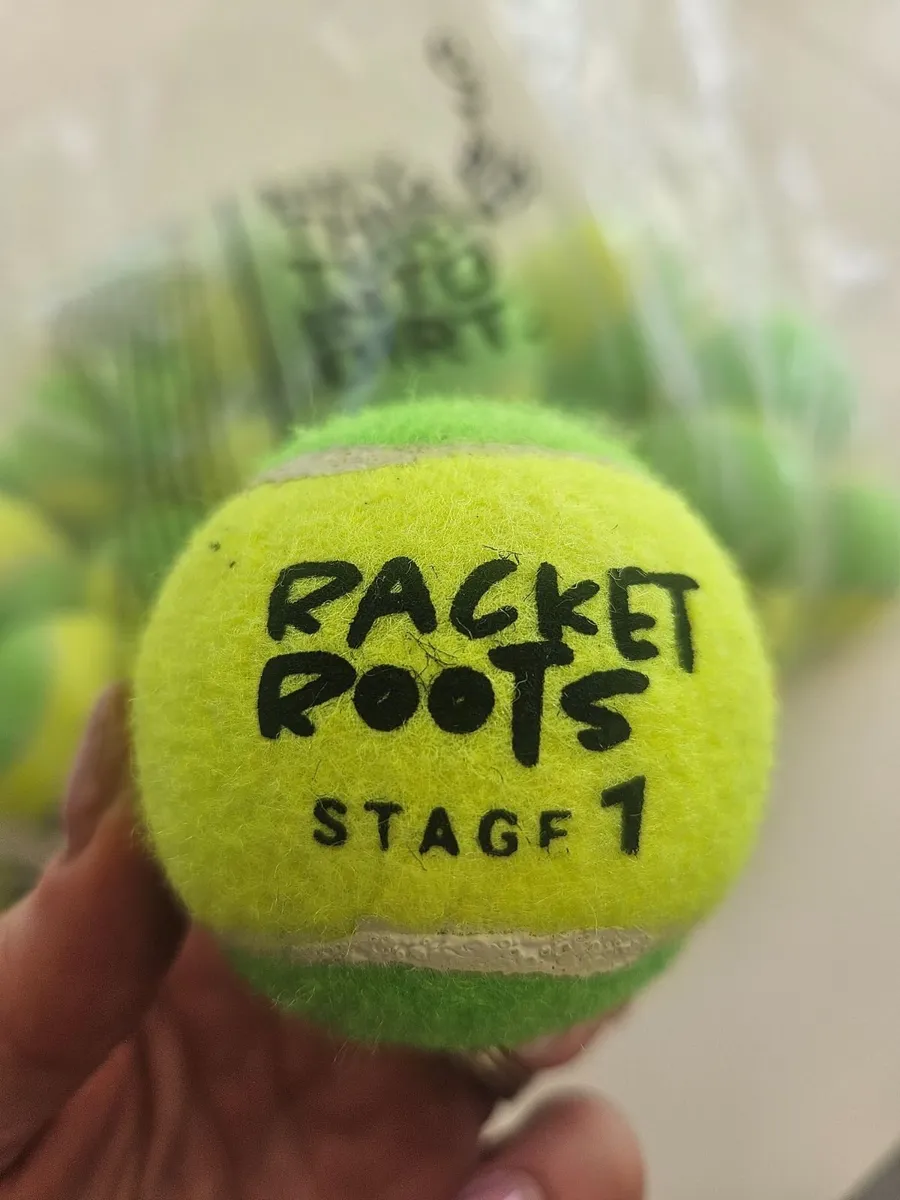 Tennis balls - Image 2