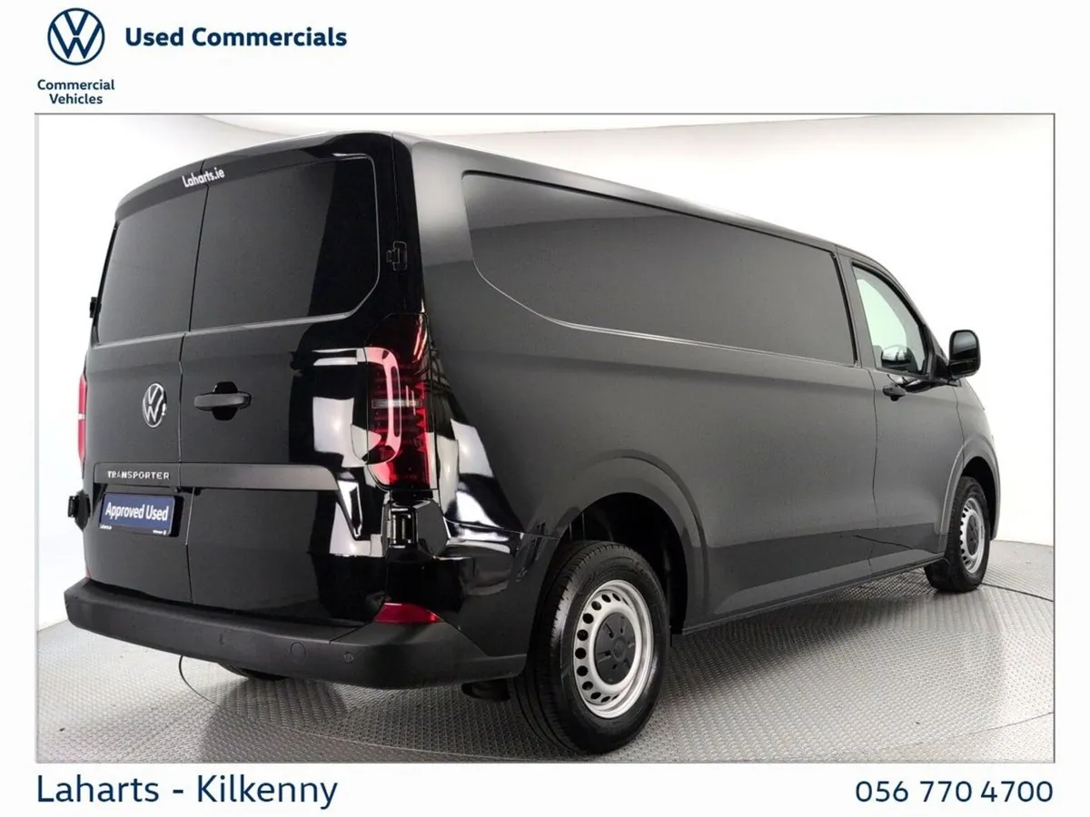 Volkswagen Transporter 30 VAN LWB TRENDLINE 150HP - Image 4