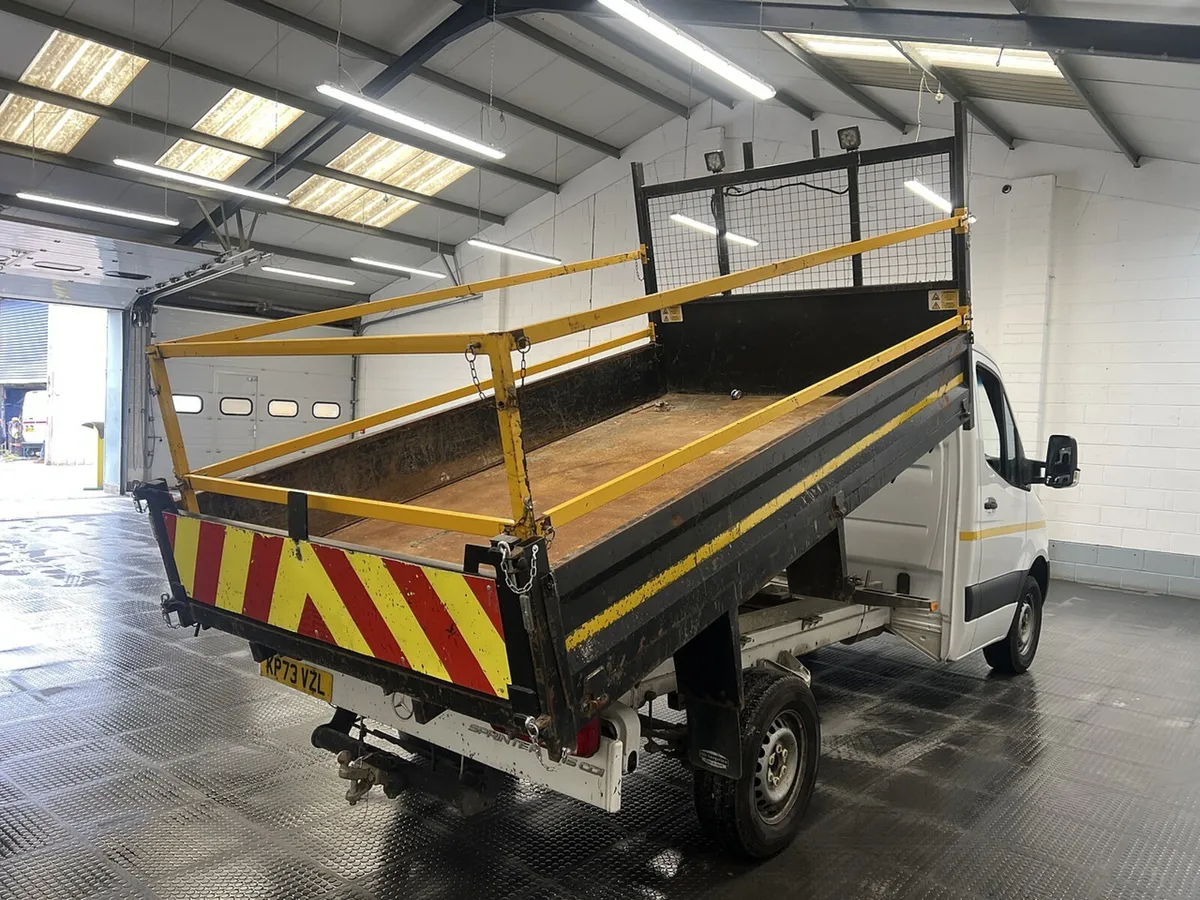 2023 Mercedes-Benz Sprinter Tipper Van - Image 2