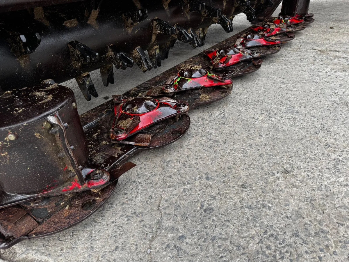 Farm machinery - Image 4