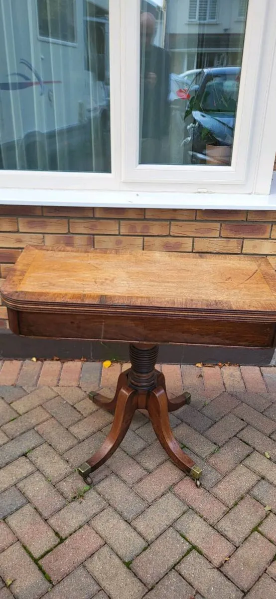 Antique table - Image 1