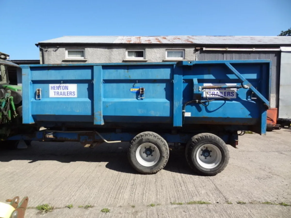 Henton 10T Tipping Grain Trailer Floatation Wheels - Image 2