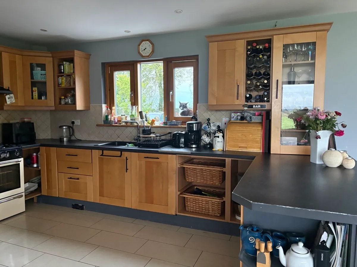 Kitchen - Image 4