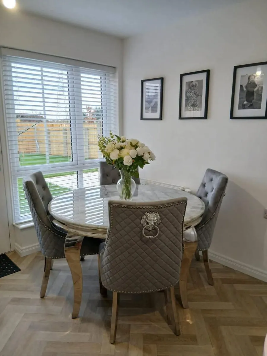 Kitchen Dining Table With 6 Chairs - Image 3