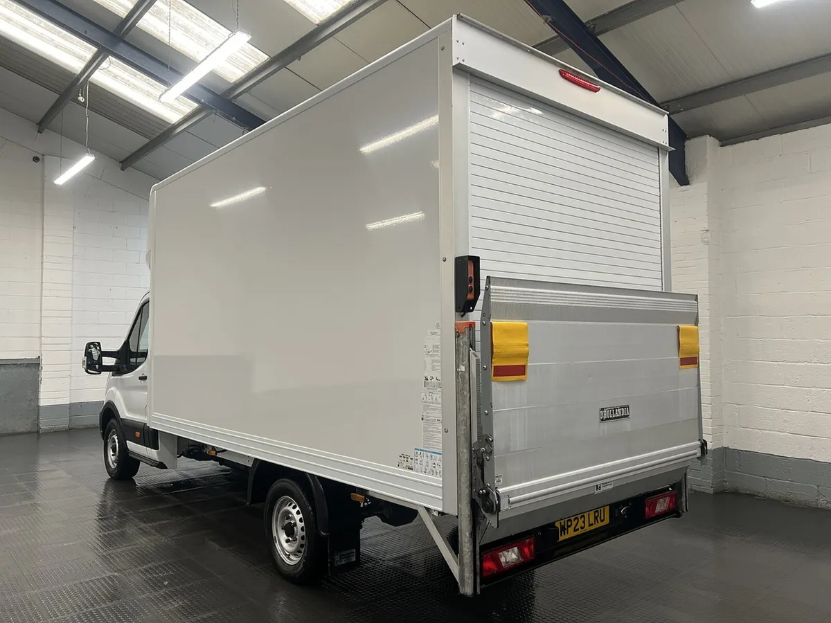 2023 Ford Transit Luton Box Van - Image 4