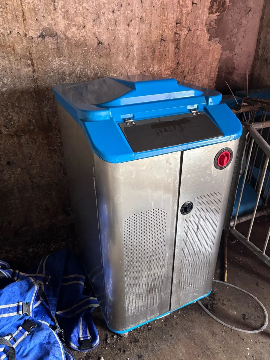 Automatic calf feeder - Image 1