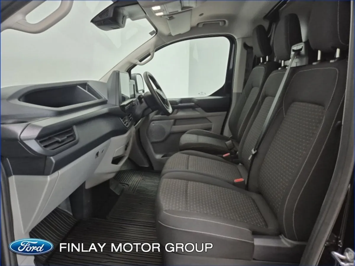 Ford Transit Custom 320S TREND 2.5 PHEV - Image 4