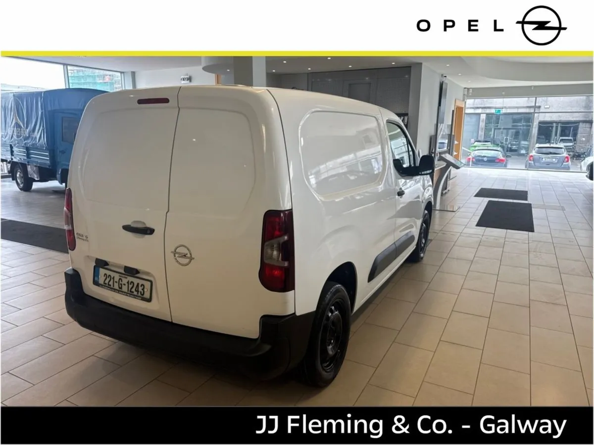 Opel Combo COMBO L1H1-1.5 100BHP -DSL-6SP-M - Image 4