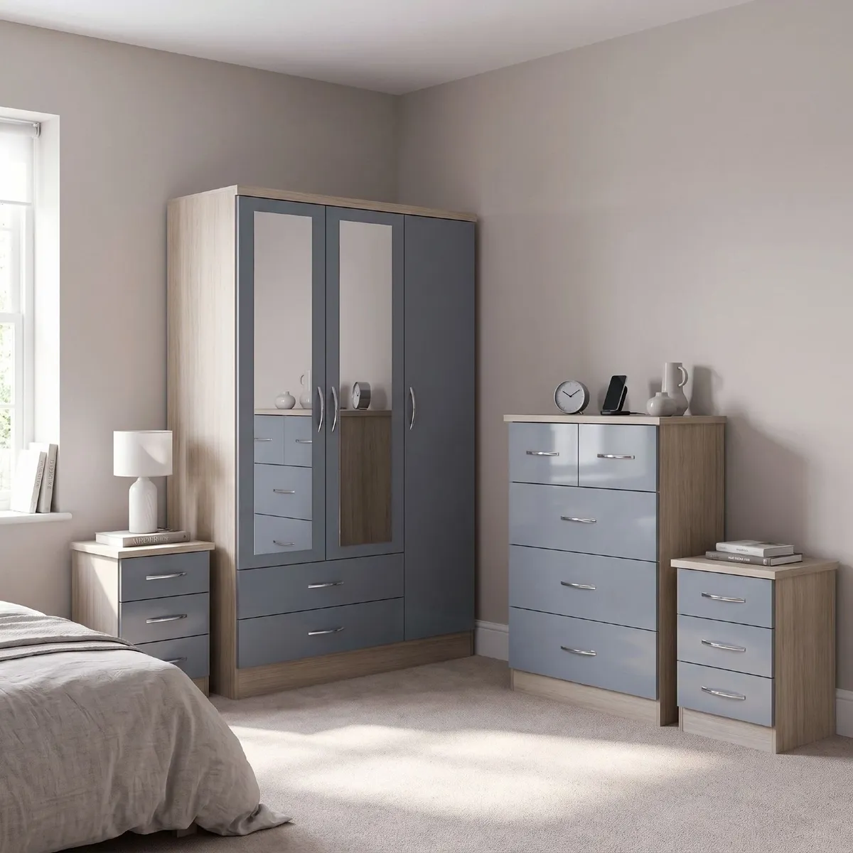 WARDROBES