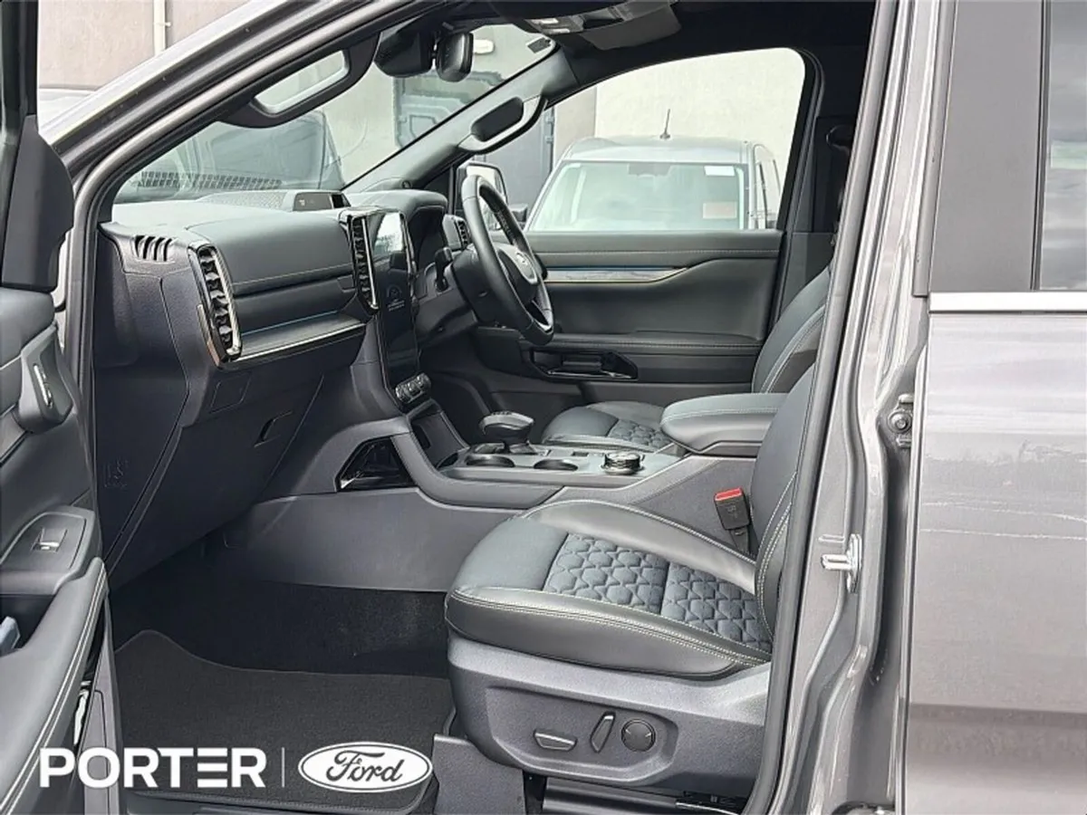 Ford Ranger PLATINUM 3.0 TDCI V6 - Image 4