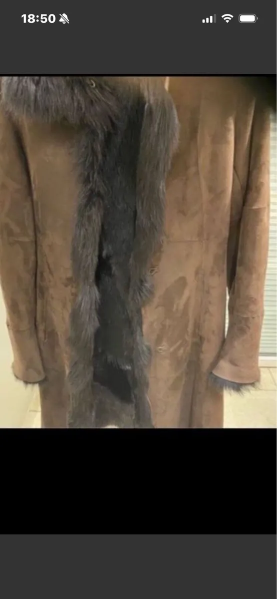 Andrew Mark Luxurious Sherling Lamb Suede Voat - Image 2