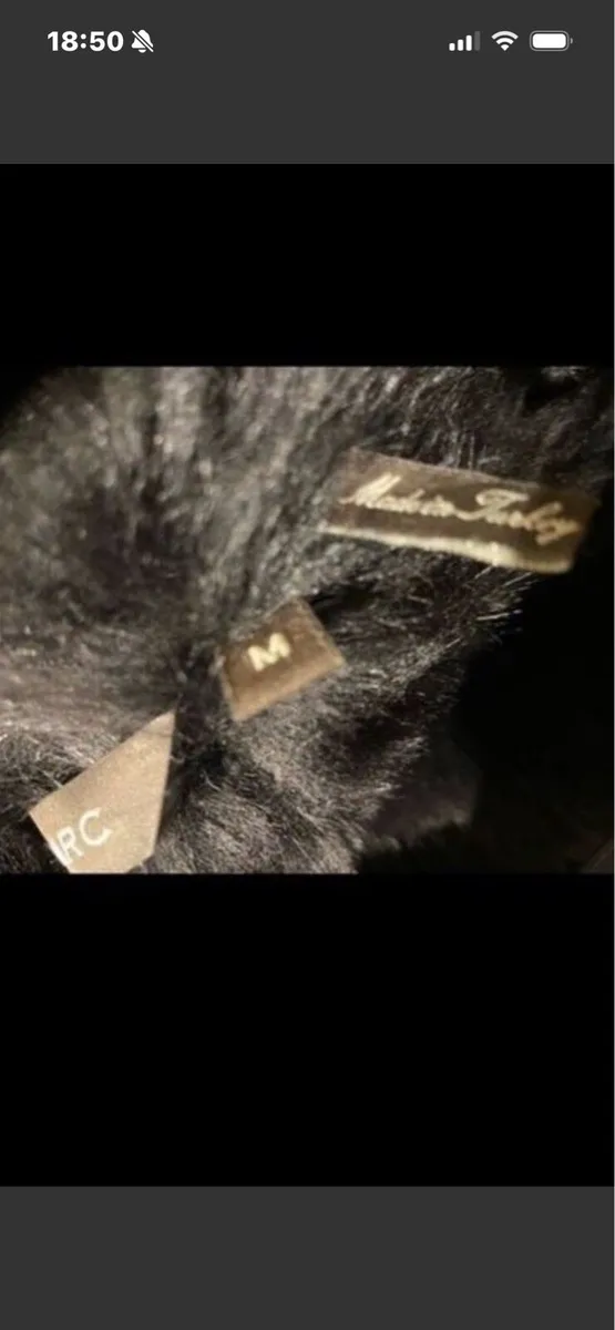 Andrew Mark Luxurious Sherling Lamb Suede Voat - Image 4