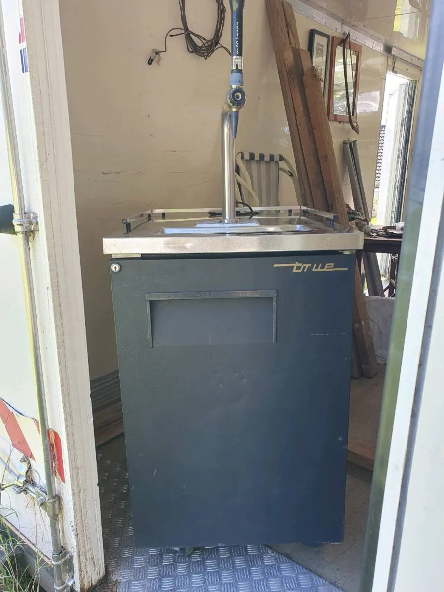 Refrigeration Beer dispenser - Image 1