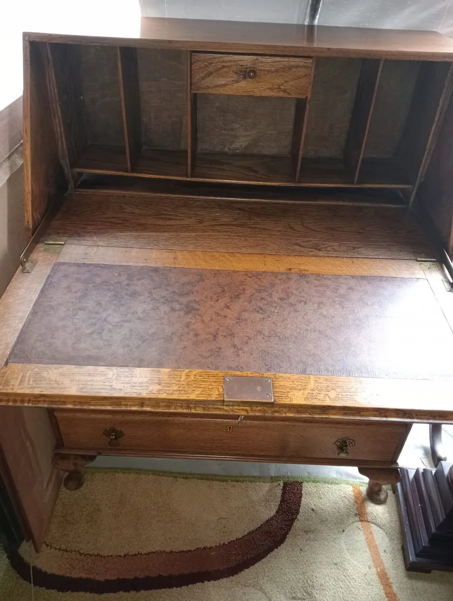 Vintage Oak Writing Bureau Desk. - Image 4