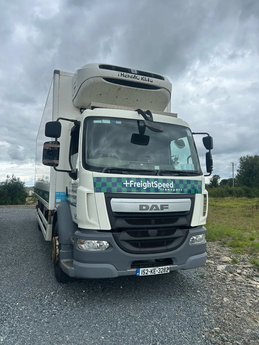 2015 Daf, 220, 18 tonne truck - Image 1