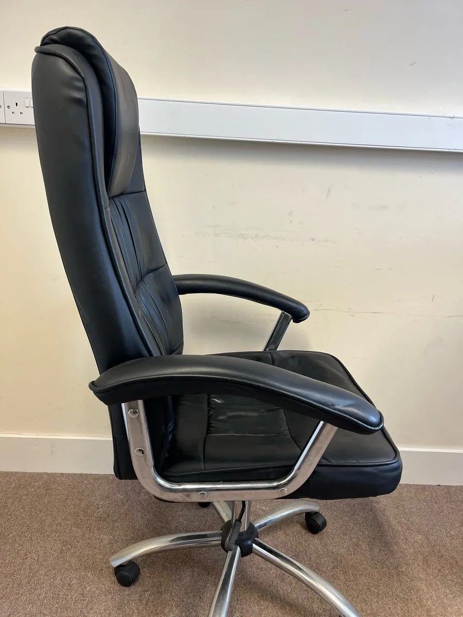Black Executive Office Chair -Swivel Chair - Image 4