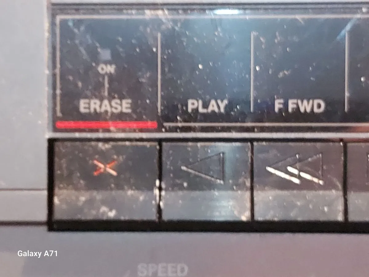 SANYO Dictaphone Tape Recorder Player, TRC-7060 - Image 2