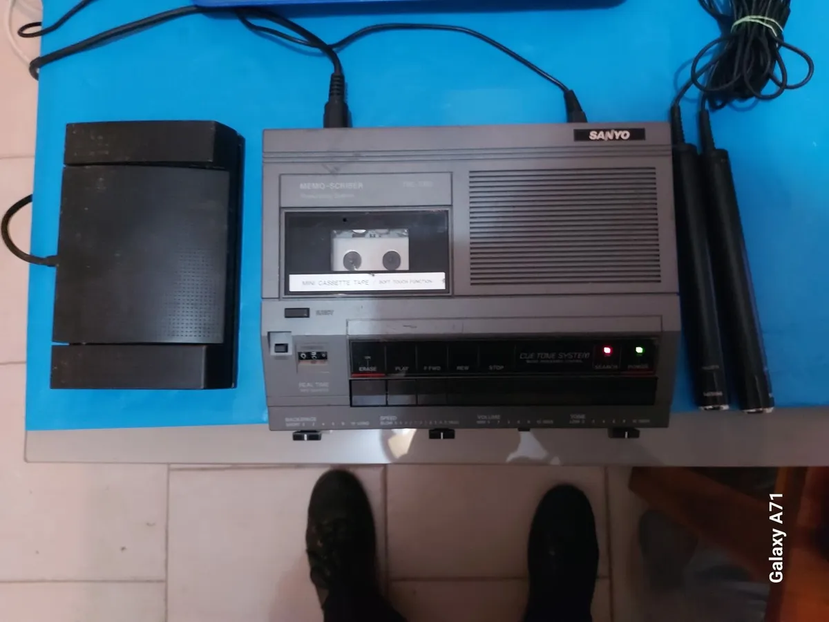 SANYO Dictaphone Tape Recorder Player, TRC-7060 - Image 4