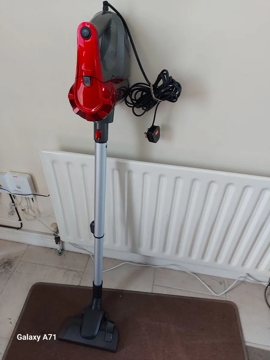 BELDRAY Corded Vertical Vacuum Cleaner BEL0769NHS - Image 1