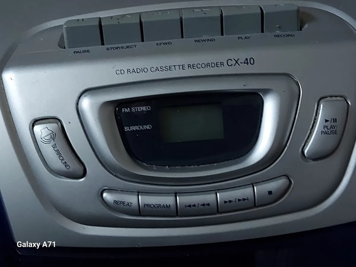 Hitachi Portable Stereo Boombox, Model CX-40E - Image 3