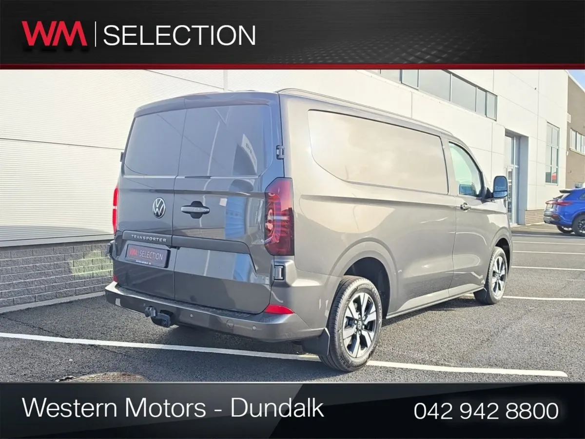 Volkswagen Transporter HIGHLINE 2.0TDI SWB 150BHP - Image 4