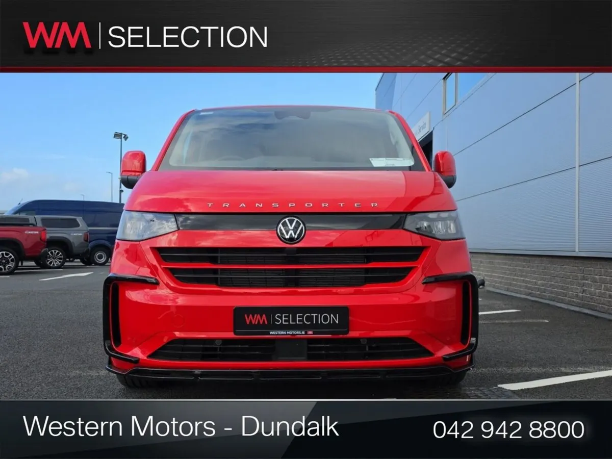 Volkswagen Transporter SPORTS EDITION 150BHP AUTO - Image 3