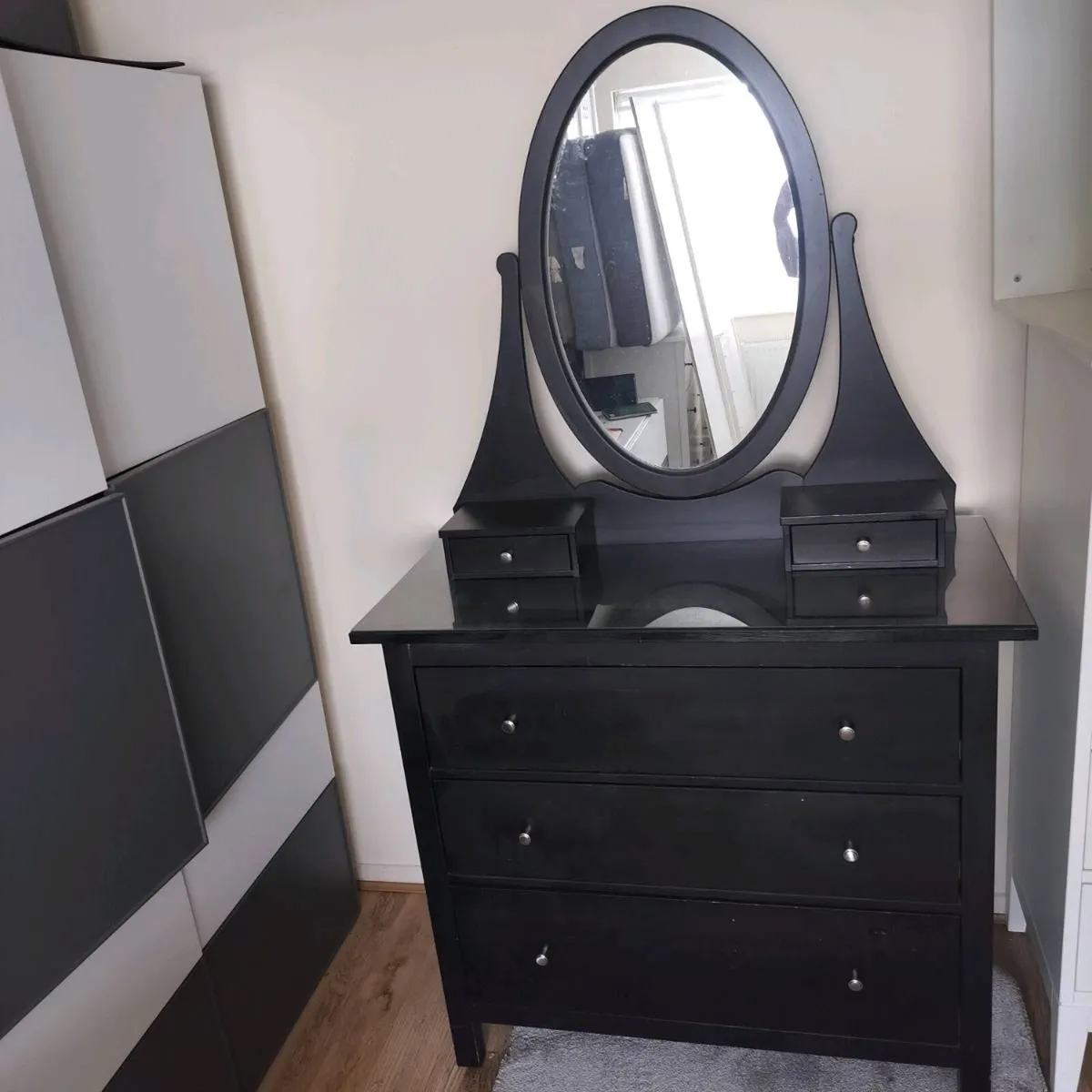 Chest of 3 drawers Hemnes black-brown with mirror
