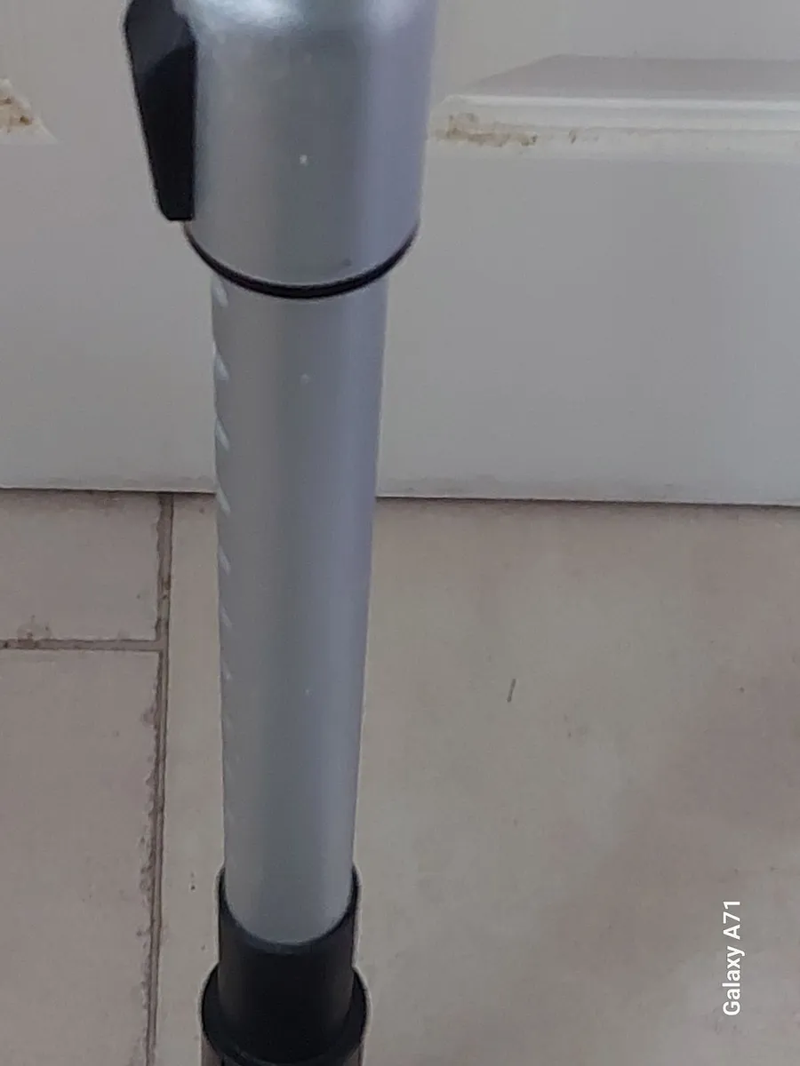 BELDRAY Cordless Quick Vac Lite, Model BEL0737 - Image 3