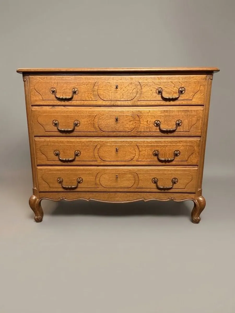 Early 20th Century French Solid Oak Chest of Drawers - Image 3