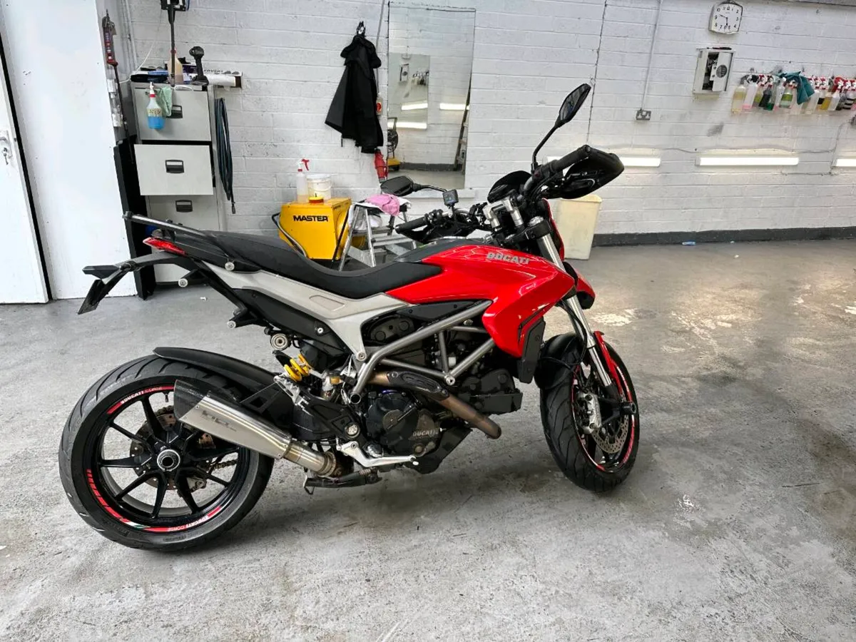 DUCATI Hyperstrada 2013 - Image 3