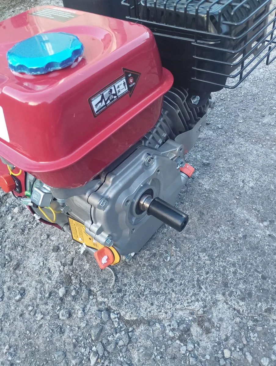 Linx 7hp petrol engine - Image 2