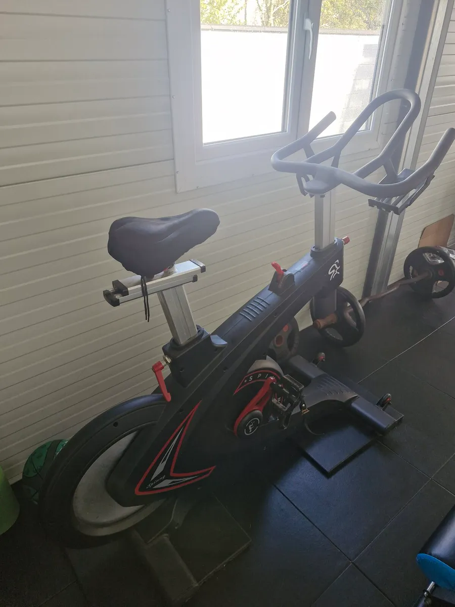 Gym Spinning Bike - Image 4