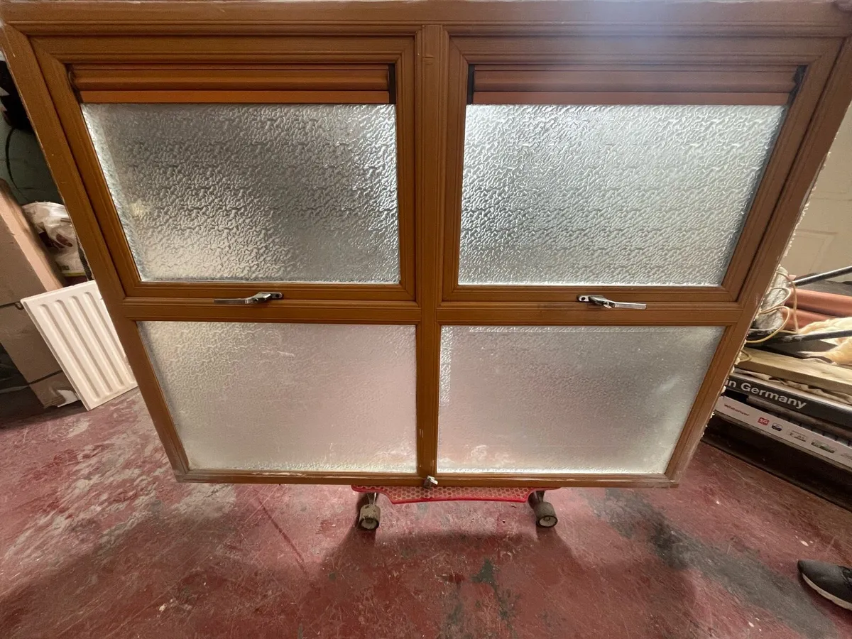 Double Glazed Frosted Window – 2 Opening Vents - Image 2