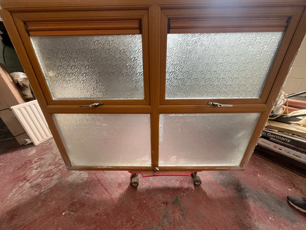 Double Glazed Frosted Window – 2 Opening Vents - Image 3