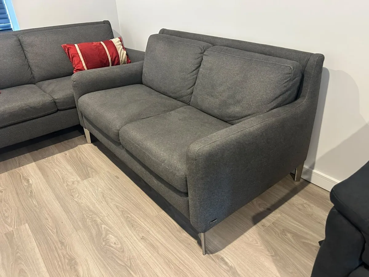 3+ 2 seater Natuzzi Sofa - Image 2
