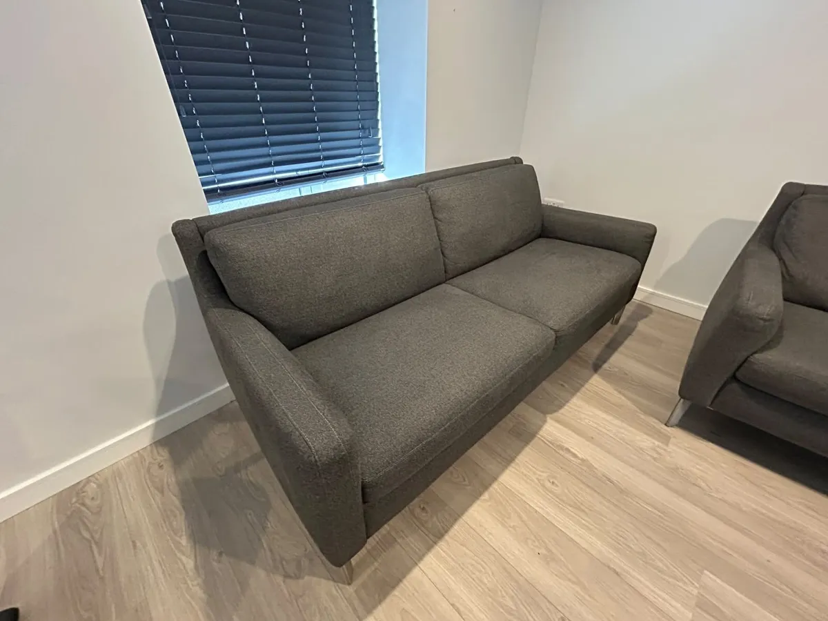 3+ 2 seater Natuzzi Sofa - Image 4