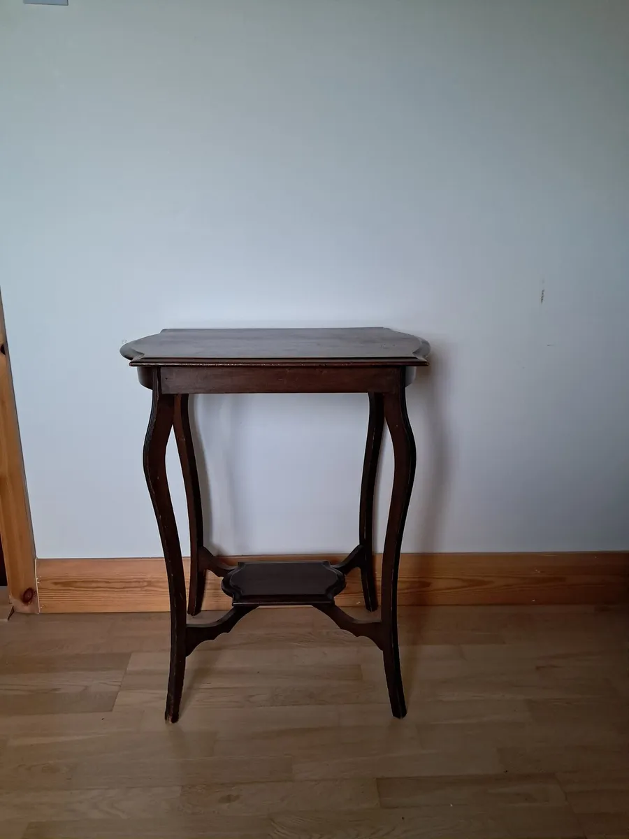 Plant stand