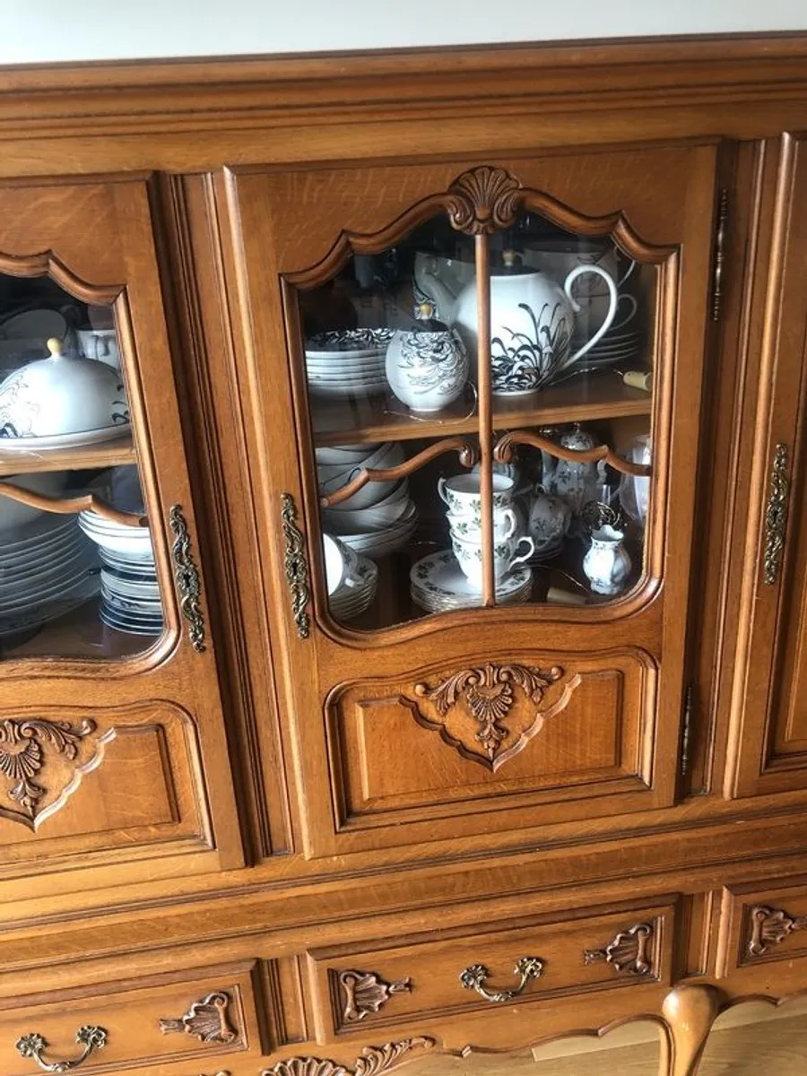 large sideboard - Image 4
