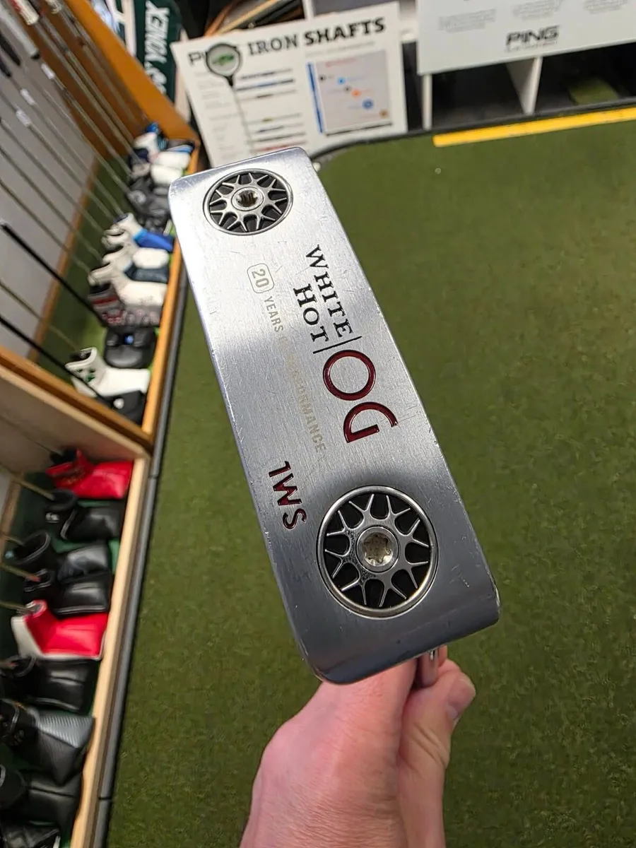 Odyssey White Hot Og 1Ws Putter - Image 1