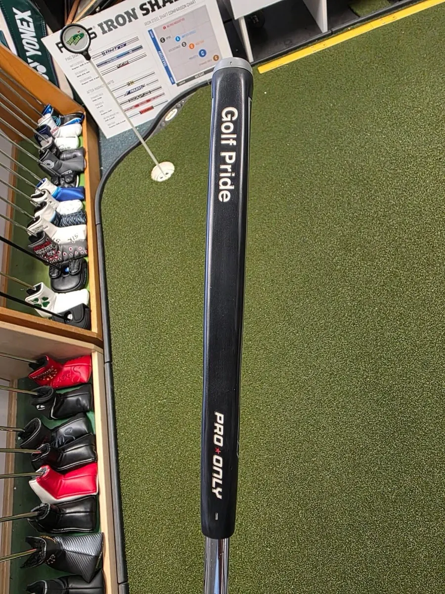 Odyssey White Hot Og 1Ws Putter - Image 4