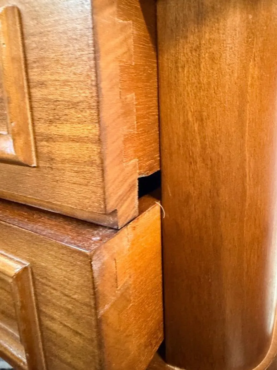 Pair of Vintage French Carved Bedside Tables - Image 4
