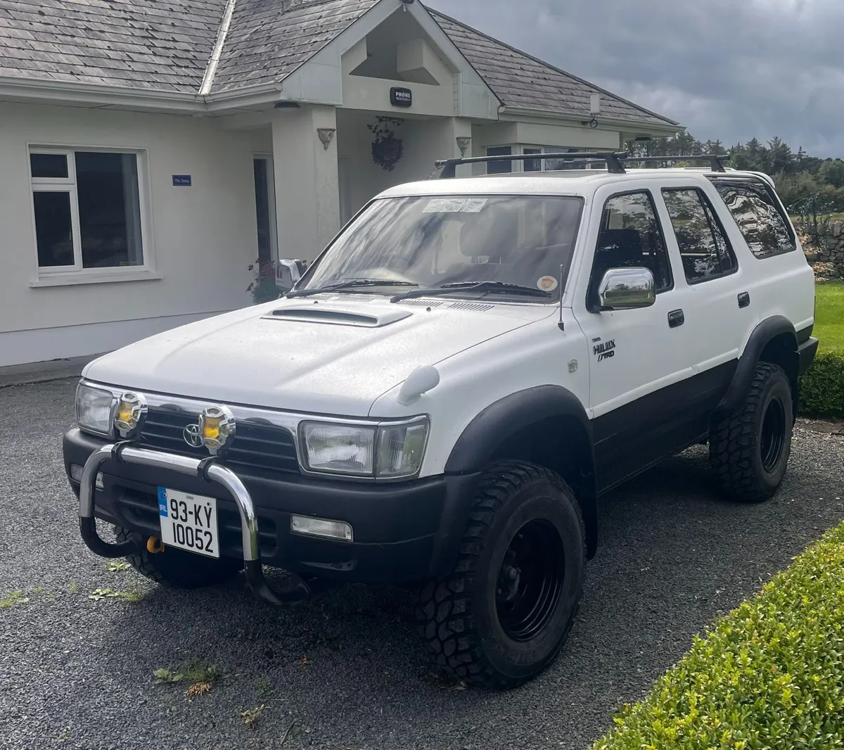 Toyota Hilux Surf 1993 SSR-X 3.0 Limited Edition - Image 1